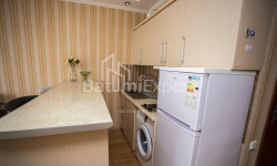 Квартира 2-комн 47 м² - Шерифа Химшиашвили, Батуми