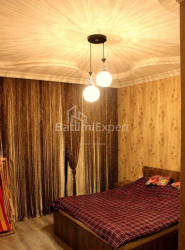 Квартира 3-комн 90 м² - Зураба Горгиладзе, Батуми