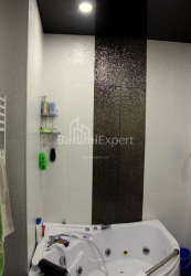 Квартира 3-комн 90 м² - Зураба Горгиладзе, Батуми