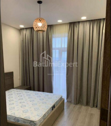 Квартира 2-комн 56 м² - Давида Агмашенебли, Батуми
