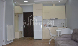 Квартира 2-комн 37 м² - Юрьевская, Батуми