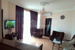 Квартира 3-комн 73 м² - Михаила Лермонтова, Батуми