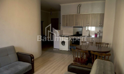 Квартира 2-комн 56 м² - Шерифа Химшиашвили, Батуми