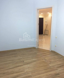 Квартира 3-комн 54 м² - Ильи Чавчавадзе, Батуми