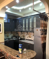 Квартира 4-комн 118 м² - 26 мая, Батуми