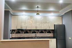 Квартира 2-комн 60 м² - Нико Пиросмани, Батуми
