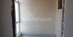 Квартира 3-комн 62 м² - Ильи Чавчавадзе, Батуми