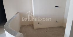 Квартира 3-комн 62 м² - Ильи Чавчавадзе, Батуми