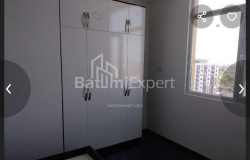 Квартира 2-комн 46 м² - Юрьевская, Батуми