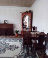 Квартира 3-комн 140 м² - Юрьевская, Батуми