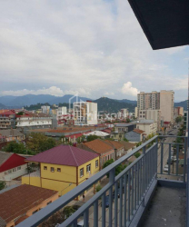 Квартира 4-комн 105 м² - Юрьевская, Батуми