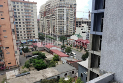 Квартира 4-комн 105 м² - Юрьевская, Батуми