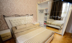 Квартира 3-комн 95 м² - Нико Пиросмани, Батуми