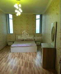 Квартира 4-комн 133 м² - Ангиса, Батуми