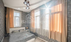 Квартира 6-комн 150 м² - Юрьевская, Батуми