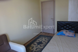 Квартира 4-комн 76 м² - Петра Меликишвили, Батуми