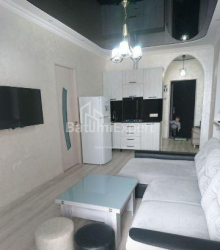 Квартира 3-комн 48 м² - Юрьевская, Батуми