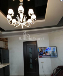 Квартира 3-комн 72 м² - Ангиса, Батуми
