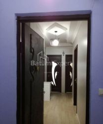 Квартира 3-комн 72 м² - Ангиса, Батуми