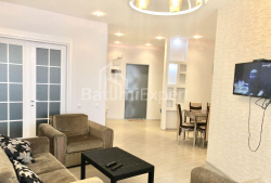 Квартира 3-комн 73 м² - Зураба Горгиладзе, Батуми