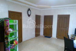 Квартира 3-комн 209 м² - Юрьевская, Батуми
