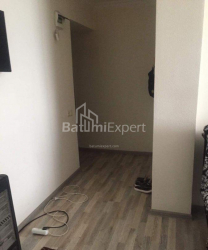 Квартира 2-комн 35 м² - Александра Пушкина, Батуми
