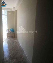 Квартира 2-комн 32 м² - Нико Пиросмани, Батуми