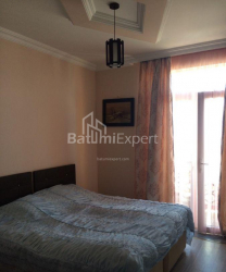 Квартира 4-комн 95 м² - Шерифа Химшиашвили, Батуми