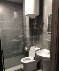 Квартира 2-комн 45 м² - Юрьевская, Батуми