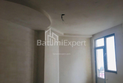 Квартира 4-комн 104 м² - Нико Пиросмани, Батуми