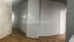 Квартира 3-комн 48 м² - Петра Багратиони, Батуми