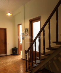 Квартира 6-комн 175 м² - Царя Парнаваза, Батуми