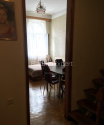 Квартира 6-комн 175 м² - Царя Парнаваза, Батуми