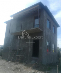 Квартира 4-комн 100 м² - Юрьевская, Батуми