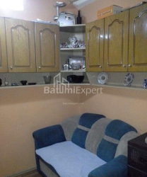 Квартира 4-комн 80 м² - Петра Меликишвили, Батуми
