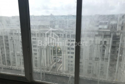 Квартира 4-комн 75 м² - Шерифа Химшиашвили, Батуми