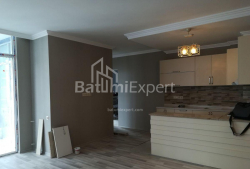 Квартира 3-комн 72 м² - Нико Пиросмани, Батуми