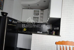 Квартира 3-комн 54 м² - Михаила Лермонтова, Батуми
