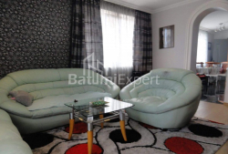 Квартира 3-комн 54 м² - Михаила Лермонтова, Батуми