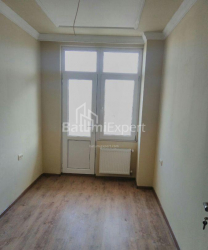 Квартира 3-комн 76 м² - Петра Меликишвили, Батуми