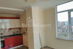 Квартира 3-комн 72 м² - Петра Меликишвили, Батуми