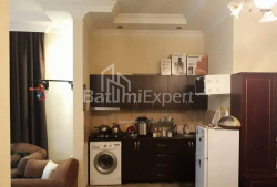 Квартира 4-комн 70 м² - Юрьевская, Батуми