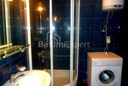Квартира 4-комн 87 м² - Зураба Горгиладзе, Батуми