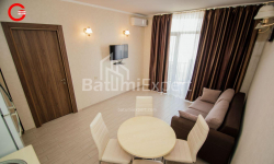 Квартира 2-комн 43 м² - Шерифа Химшиашвили, Батуми