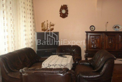 Квартира 3-комн 116 м² - Юрьевская, Батуми