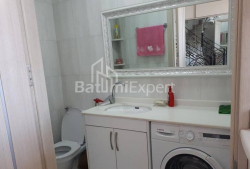 Квартира 4-комн 75 м² - Юрьевская, Батуми