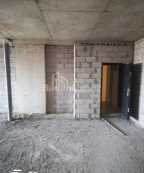 Квартира 13-комн 74 м² - Георгия Леонидзе, Батуми