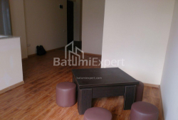 Квартира 3-комн 62 м² - Юрьевская, Батуми