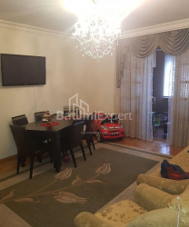 Квартира 4-комн 85 м² - Петра Багратиони, Батуми
