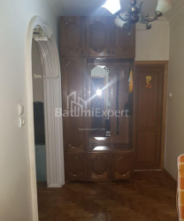 Квартира 4-комн 85 м² - Петра Багратиони, Батуми